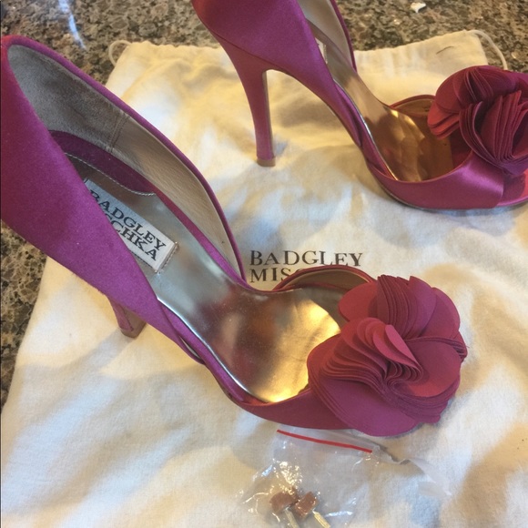 Badgley Mischka Pink Heels - Picture 3 of 5